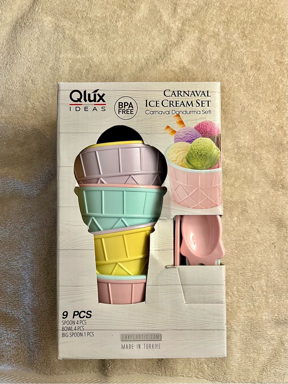 Qlux Carnaval 9pc Ice Cream Bowl ,Spoon & Scoop Set – Pastel Waffle Cone(NIB)